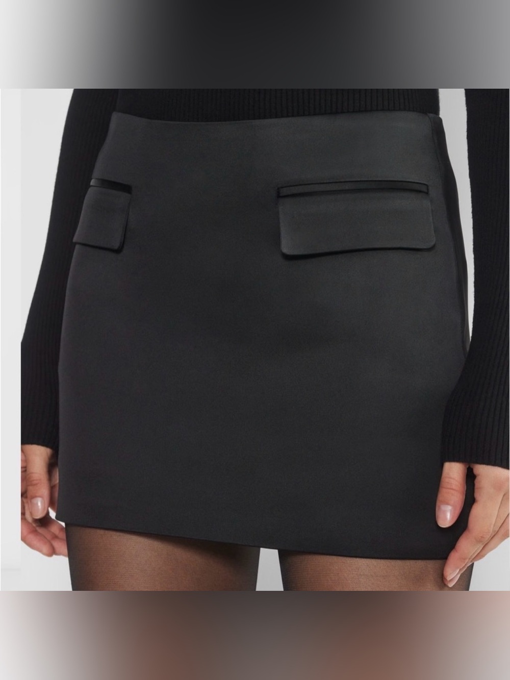NWT Aritzia Babaton Black Stationary Skirt Size 12